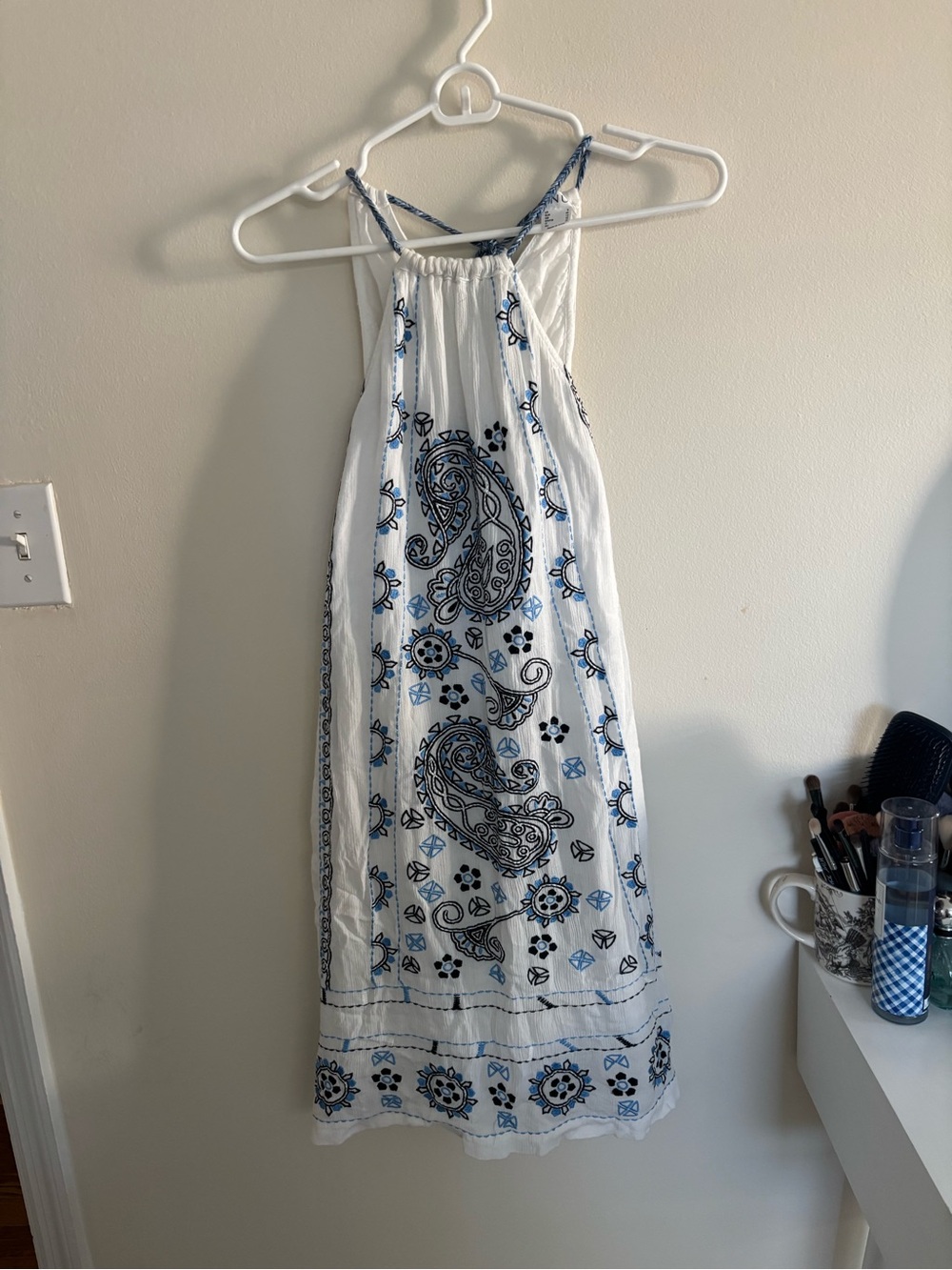 VENUS White Maxi Dress with Blue Paisley Print